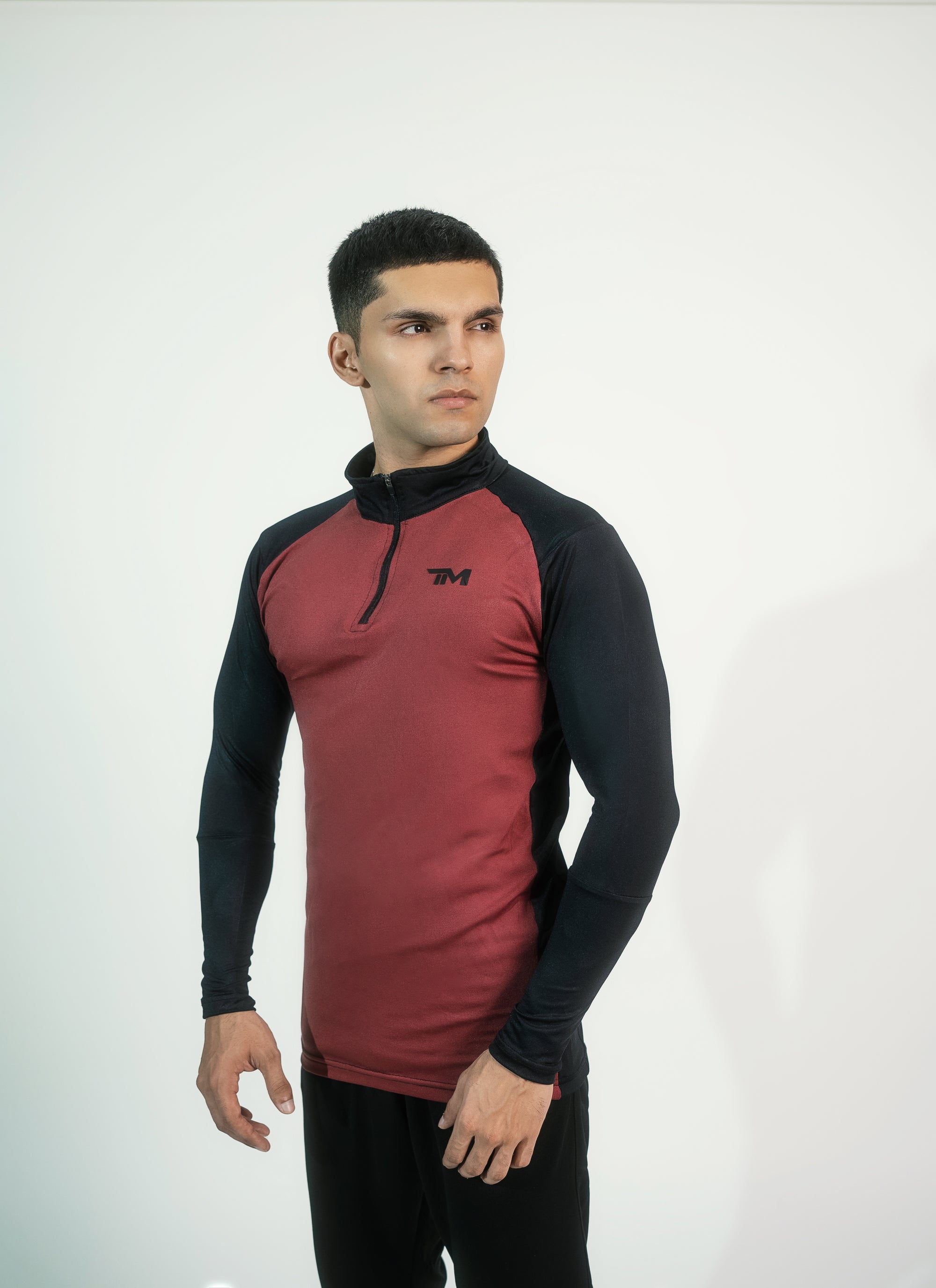 Contrast compression shirt black and maroon